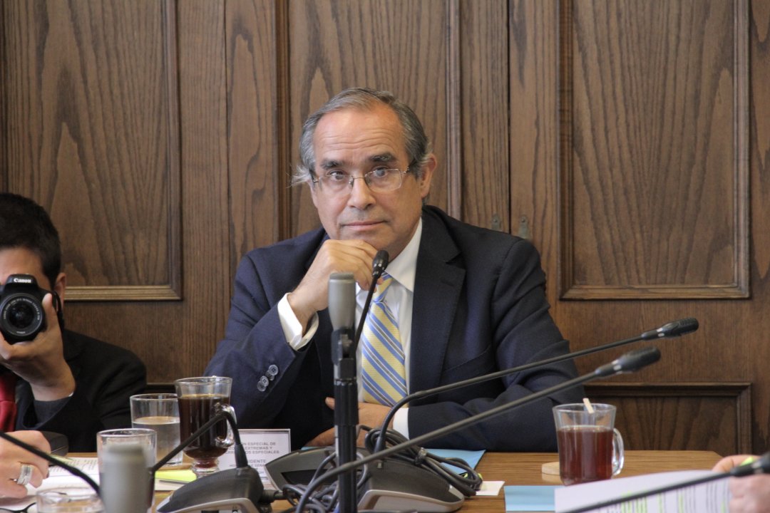 Senador Pugh
